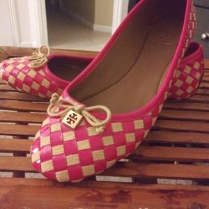 Tory Burch pink/beige flats
